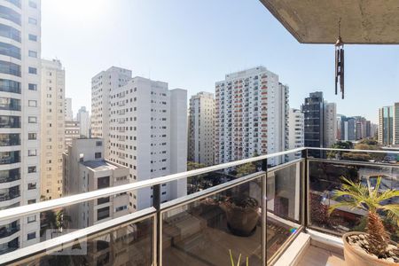 Apartamento à venda com 108m², 3 quartos e 2 vagas Apartamento à venda com 108m², 3 quartos e 2 vagasVaranda
