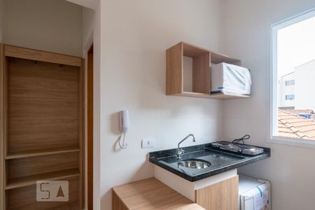 Cozinha de kitnet/studio para alugar com 1 quarto, 11m² em Vila São Pedro, Santo André