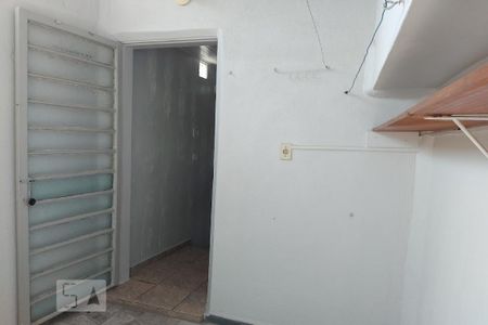 Casa para alugar com 60m², 1 quarto e 1 vaga Casa para alugar com 60m², 1 quarto e 1 vagaÁrea de serviço