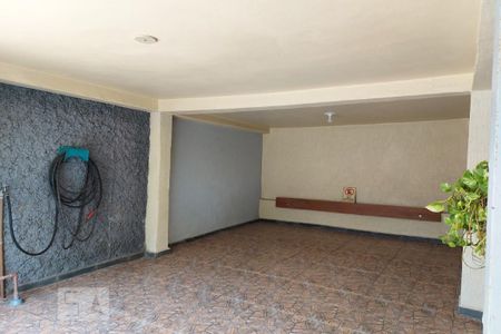 Casa para alugar com 60m², 1 quarto e 1 vaga Casa para alugar com 60m², 1 quarto e 1 vagaGaragem