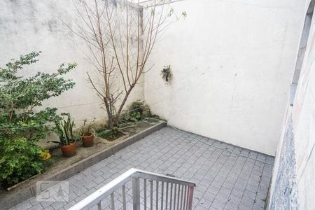 Casa à venda com 110m², 3 quartos e 2 vagasQuintal