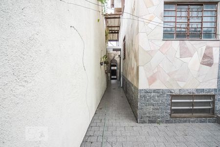 Casa à venda com 110m², 3 quartos e 2 vagasQuintal