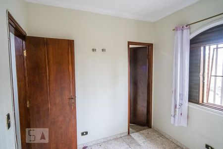 Casa à venda com 110m², 3 quartos e 2 vagasQuarto 3