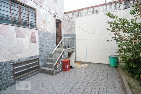 Casa à venda com 110m², 3 quartos e 2 vagasQuintal