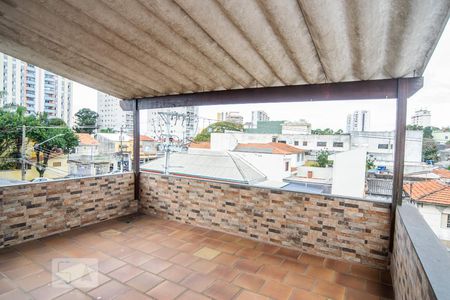 Casa à venda com 110m², 3 quartos e 2 vagasLaje