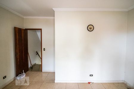 Casa à venda com 110m², 3 quartos e 2 vagasSuíte