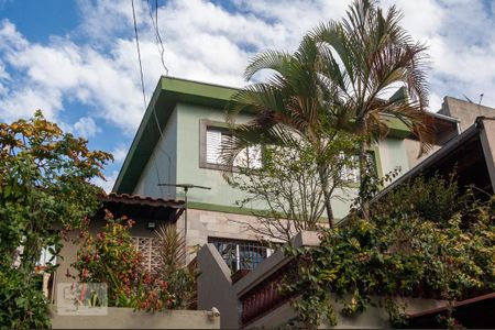 Casa à venda com 322m², 4 quartos e 4 vagasFachada