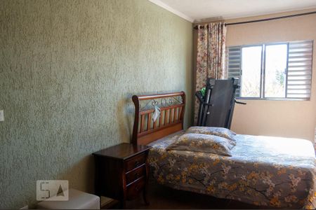 Casa à venda com 322m², 4 quartos e 4 vagasQuarto 2