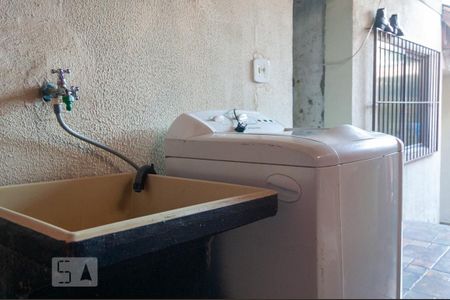 Casa à venda com 322m², 4 quartos e 4 vagasÁrea de Serviço