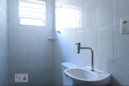 Casa à venda com 322m², 4 quartos e 4 vagasBanheiro