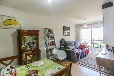 Sala de Estar de apartamento à venda com 3 quartos, 70m² em Jardim Olympia, São Paulo