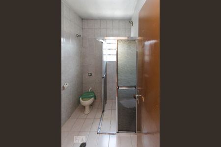 Casa para alugar com 125m², 3 quartos e 2 vagas Casa para alugar com 125m², 3 quartos e 2 vagasBanheiro