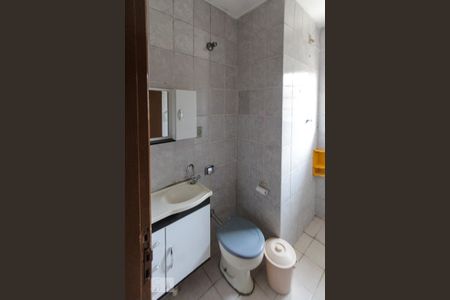 Casa para alugar com 125m², 3 quartos e 2 vagas Casa para alugar com 125m², 3 quartos e 2 vagasBanheiro da Suite