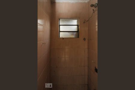 Casa para alugar com 125m², 3 quartos e 2 vagas Casa para alugar com 125m², 3 quartos e 2 vagasBanheiro de Serviço