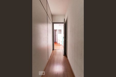 Casa à venda com 116m², 3 quartos e 1 vagaCorredor dos Fundos