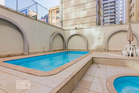 Apartamento para alugar com 98m², 3 quartos e 2 vagasPiscinas Edifício