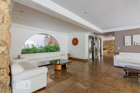 Apartamento para alugar com 98m², 3 quartos e 2 vagasHall de Entrada Edifício