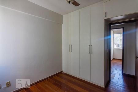 Apartamento para alugar com 98m², 3 quartos e 2 vagasQuarto 2