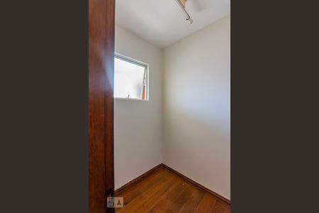 Apartamento para alugar com 98m², 3 quartos e 2 vagasQuarto Área de Serviço