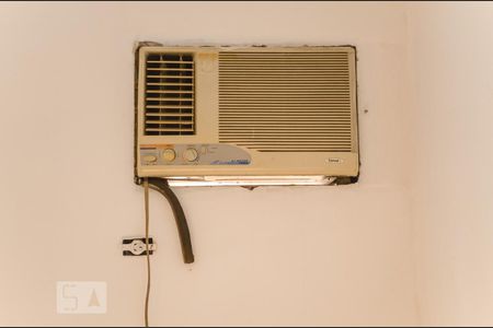 Casa à venda com 400m², 4 quartos e 4 vagasDetalhe