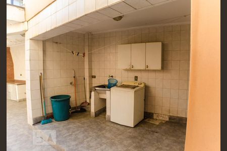 Casa à venda com 400m², 4 quartos e 4 vagasLavanderia