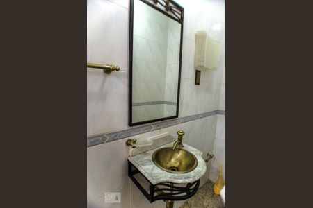 Casa à venda com 400m², 4 quartos e 4 vagasLavabo 2