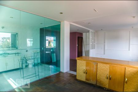 Casa à venda com 400m², 4 quartos e 4 vagasCloset da Suíte 1