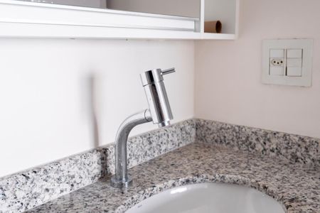 Studio para alugar com 34m², 1 quarto e 1 vaga Studio para alugar com 34m², 1 quarto e 1 vagaBanheiro Social