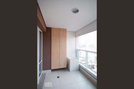 Varanda de kitnet/studio para alugar com 1 quarto, 34m² em Jardim Aeroporto, São Paulo