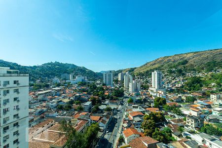 Apartamento à venda com 73m², 2 quartos e 1 vaga Apartamento à venda com 73m², 2 quartos e 1 vagaVista da Suite