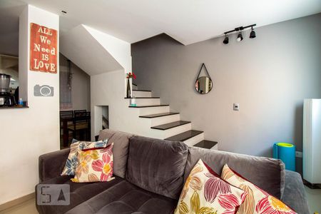 Sala de casa de condomínio à venda com 2 quartos, 66m² em Vila Santa Catarina, São Paulo