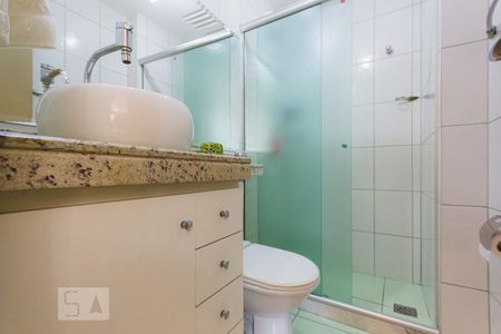 Banheiro Social (1º andar) de apartamento à venda com 2 quartos, 120m² em Taquara, Rio de Janeiro