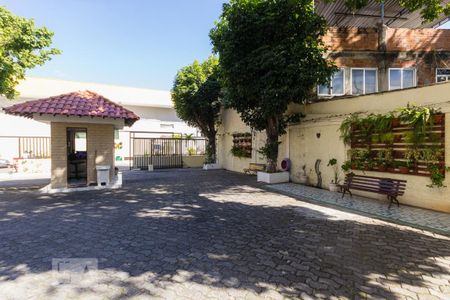 Apartamento à venda com 120m², 2 quartos e 1 vagaPortaria