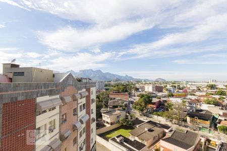 Apartamento à venda com 120m², 2 quartos e 1 vagaVista (2º andar)