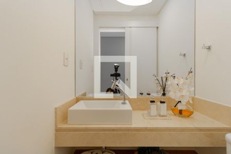 Lavabo de apartamento para alugar com 1 quarto, 62m² em Itaim Bibi, São Paulo