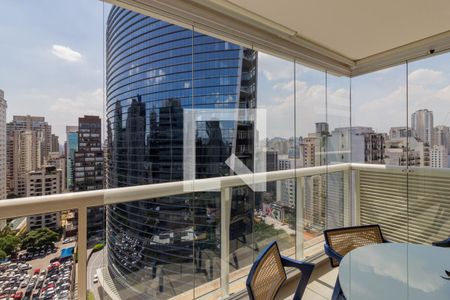 Varanda de apartamento para alugar com 1 quarto, 62m² em Itaim Bibi, São Paulo
