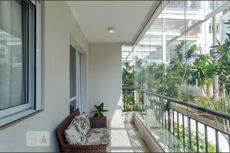 Varanda de apartamento para alugar com 2 quartos, 64m² em Vila Guarani (z Sul), São Paulo