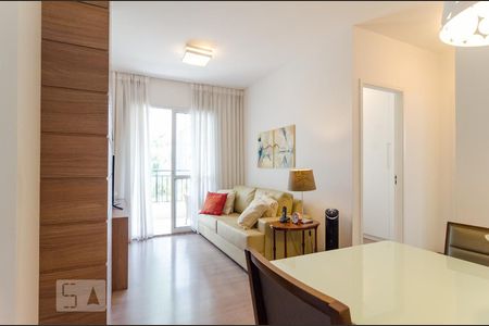 Sala de apartamento para alugar com 2 quartos, 64m² em Vila Guarani (z Sul), São Paulo