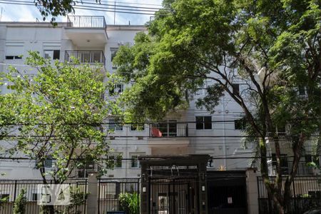 Apartamento para alugar com 64m², 2 quartos e 1 vaga Apartamento para alugar com 64m², 2 quartos e 1 vagaFachada
