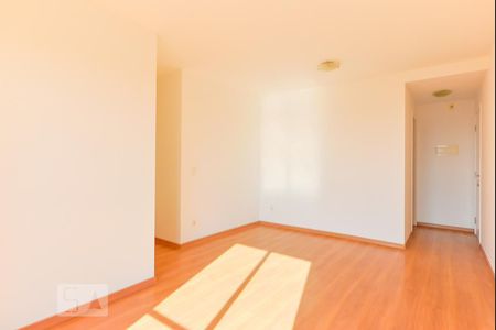 Apartamento para alugar com 75m², 3 quartos e 1 vagaSala