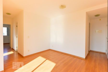 Apartamento para alugar com 75m², 3 quartos e 1 vagaSala