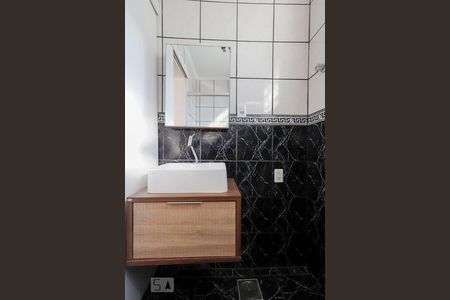 Apartamento para alugar com 59m², 2 quartos e 1 vagaBanheiro