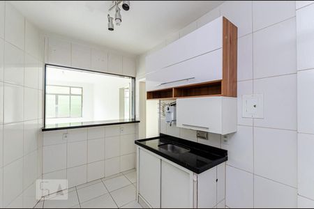 Apartamento à venda com 55m², 2 quartos e 1 vagaCozinha 