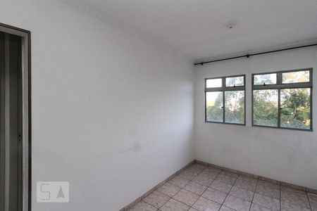 Sala de Apartamento com 2 quartos, 48m² Jardim Santa Teresinha