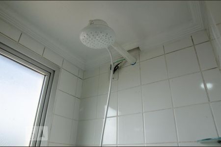Banheiro de apartamento para alugar com 2 quartos, 50m² em Limão, São Paulo