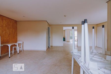 Apartamento para alugar com 50m², 2 quartos e 1 vaga Apartamento para alugar com 50m², 2 quartos e 1 vagaSalão de Festas