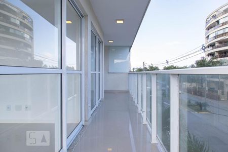 Apartamento à venda com 88m², 3 quartos e 1 vaga Apartamento à venda com 88m², 3 quartos e 1 vagaVaranda