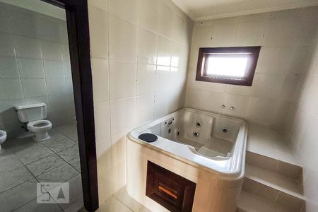 Casa à venda com 800m², 6 quartos e 5 vagasBanheiro da Suíte 4