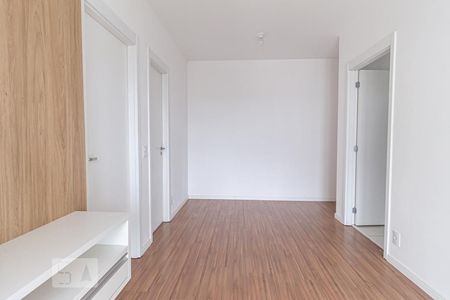 Sala de apartamento para alugar com 1 quarto, 41m² em Umuarama, Osasco