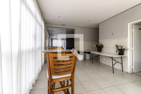 Apartamento à venda com 71m², 3 quartos e 1 vagaÁrea comum